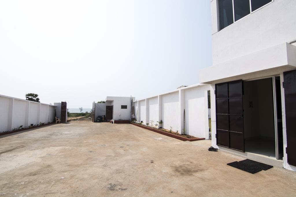 Ganesh Residency Hotell Pondicherry Exteriör bild
