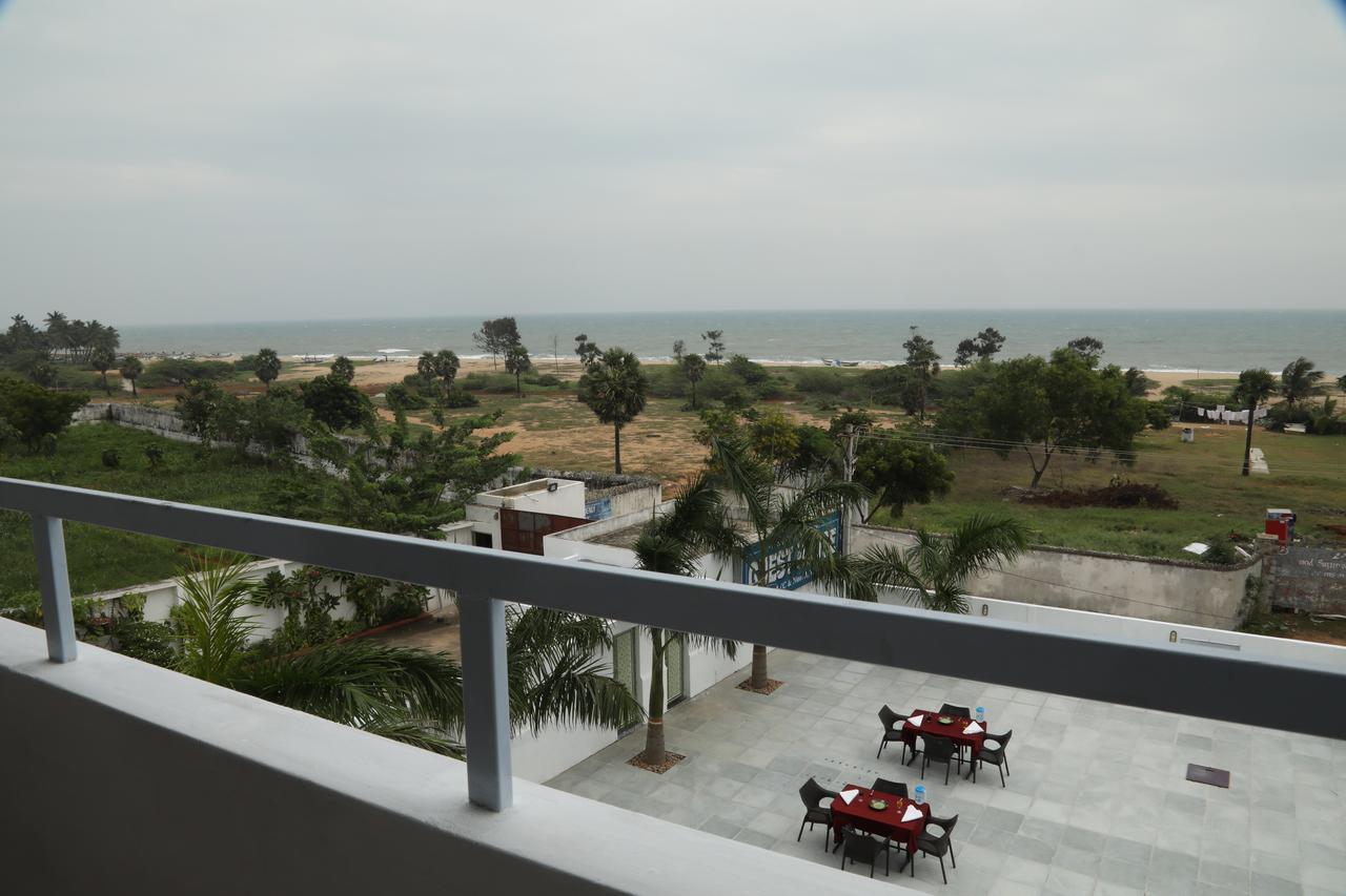 Ganesh Residency Hotell Pondicherry Exteriör bild
